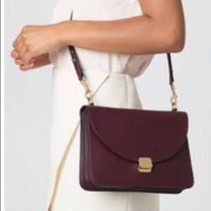 Cuyana Lock Shoulder Bag in claret